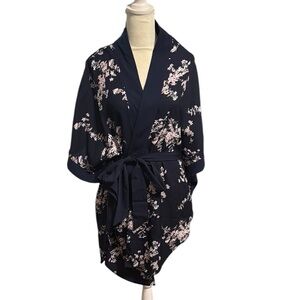 JAPNA Floral Kimono Robe Navy and Pink size medium